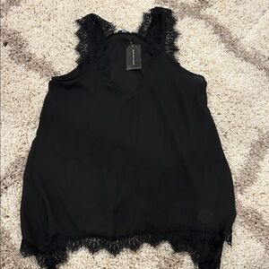 NWT abbeline south moon under black lace top